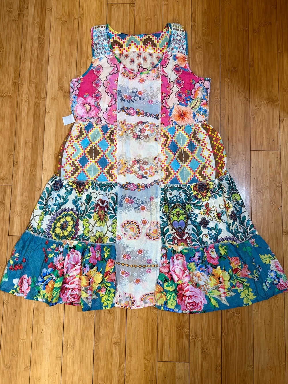 Johnny Was Sunshine Silk Embroidered Floral Dress Size S - Picture 8 of 15